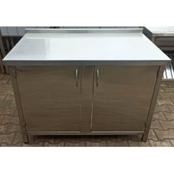 Stół z Szafką - Drzwi...